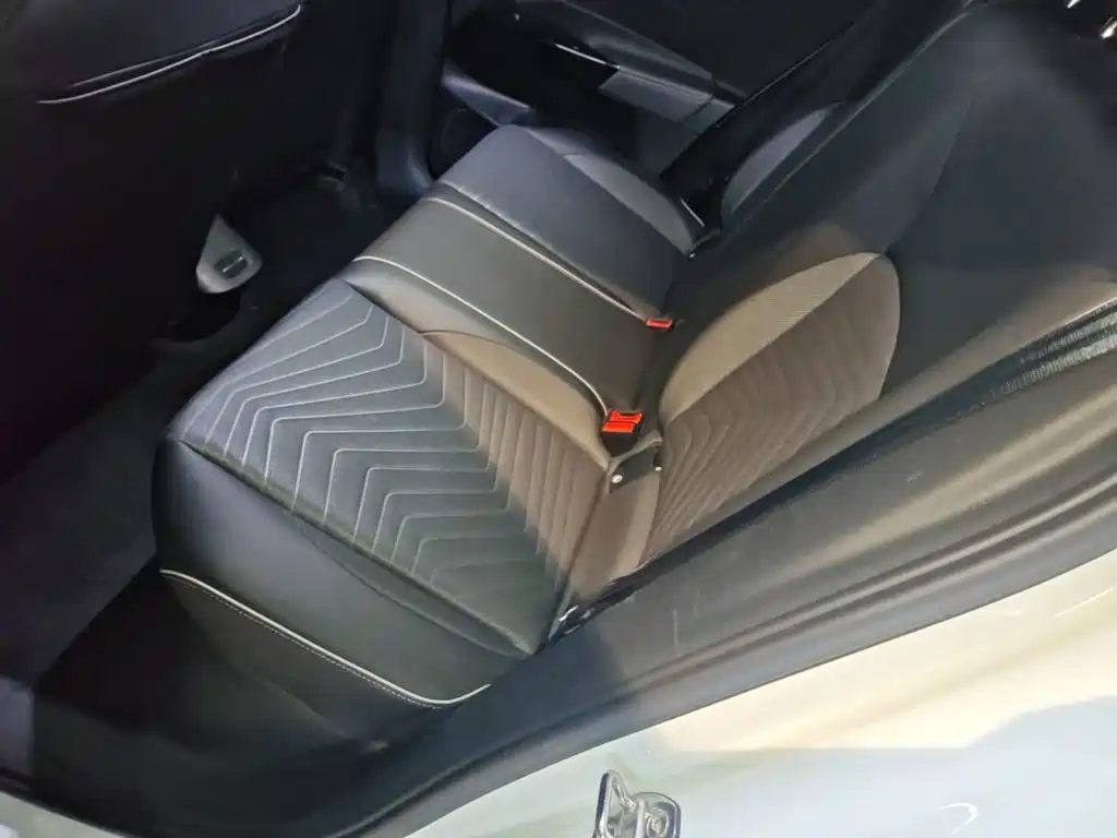 Volkswagen ID.3 — миниатюра 17