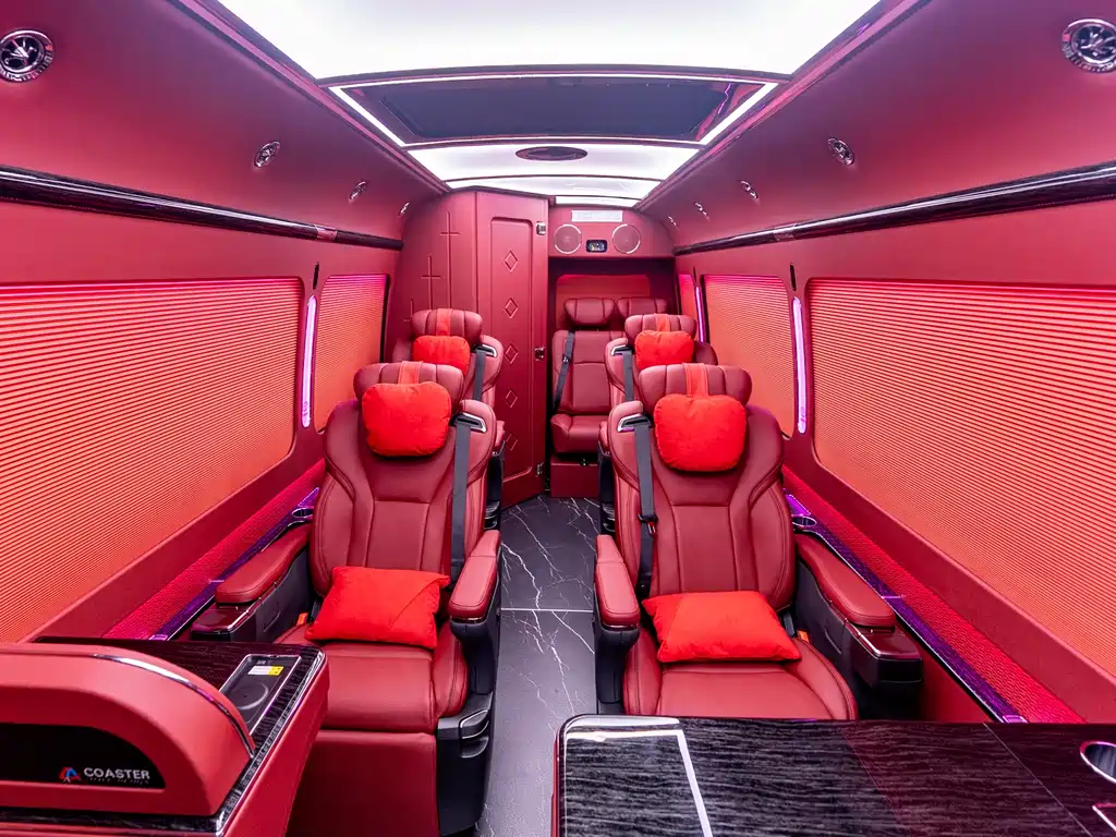 Toyota Coaster 2025 4.0L MT