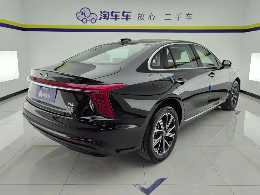 Hongqi Hongqi H5 PHEV — миниатюра 3