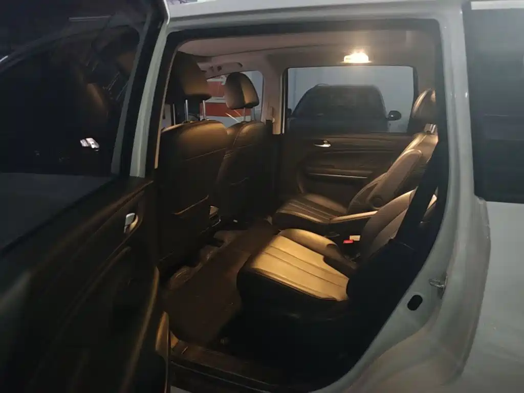 GAC Motor Trumpchi M6 — миниатюра 14