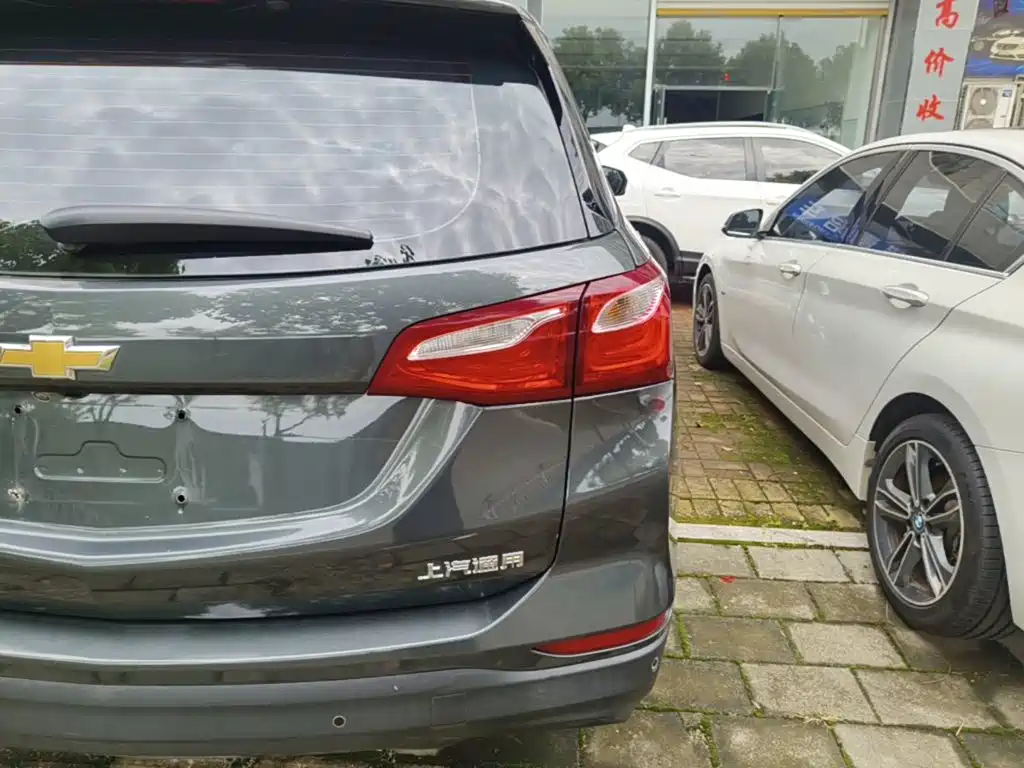 Chevrolet Equinox — миниатюра 8