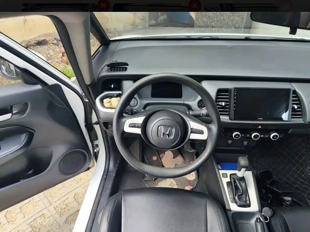 Honda Fit — миниатюра 12