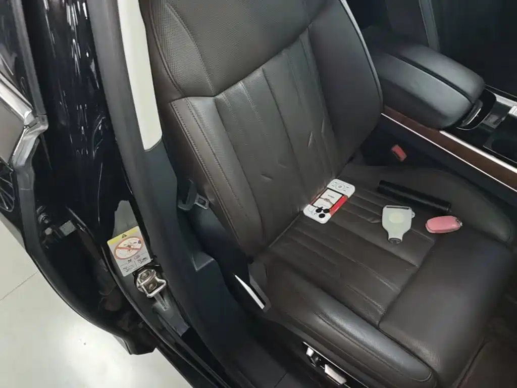 Audi A8 — миниатюра 25