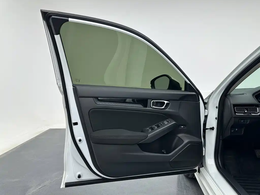 Honda Integra — миниатюра 11