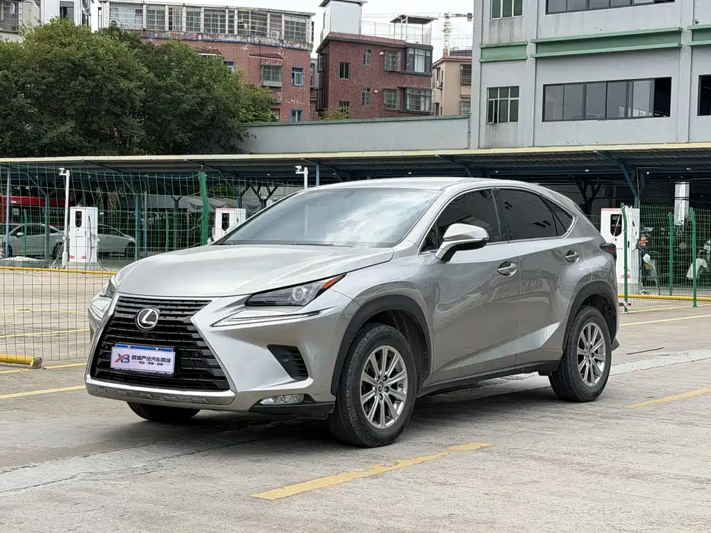 Lexus NX 2020