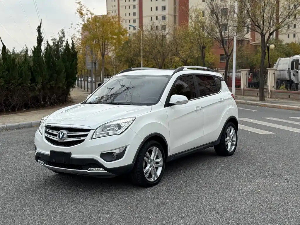 CHANGAN CS35