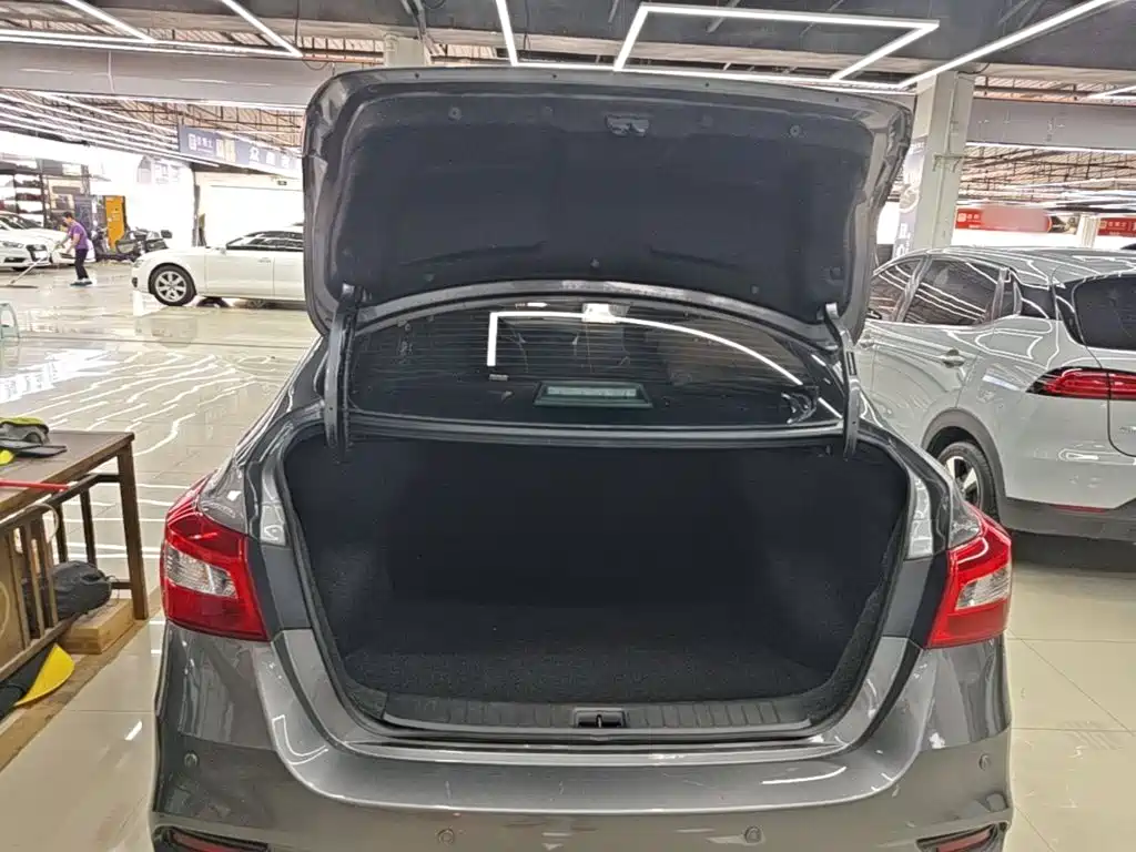 Nissan Sylphy — миниатюра 19