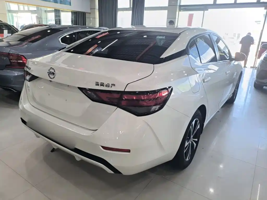 Nissan Sylphy — миниатюра 7