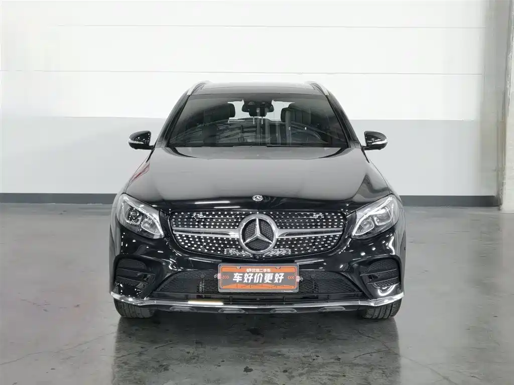 Mercedes-Benz GLC 2018 GLC 260 4MATIC Luxury