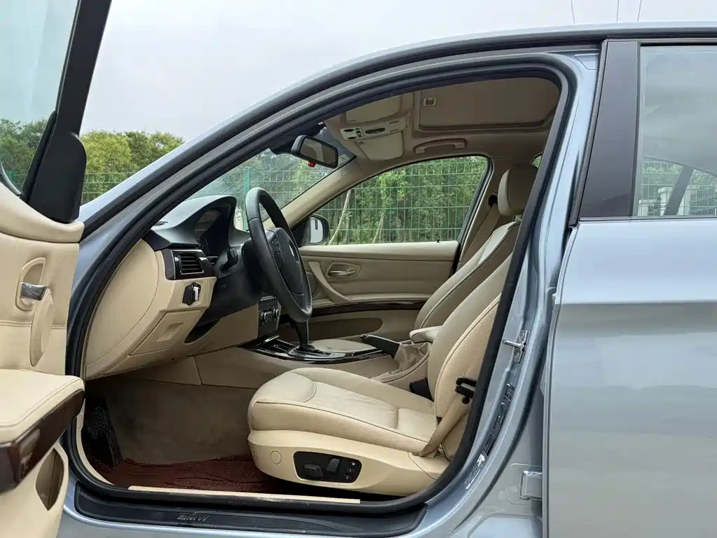 BMW 3 Series (Import) — миниатюра 5