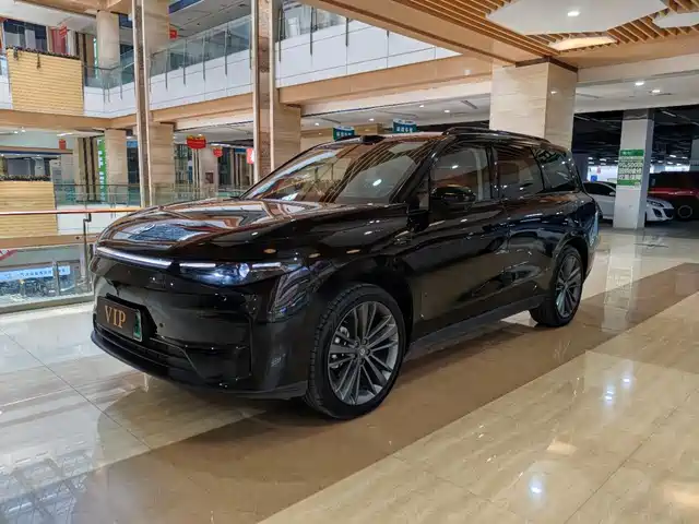 2025 Leapmotor C16
