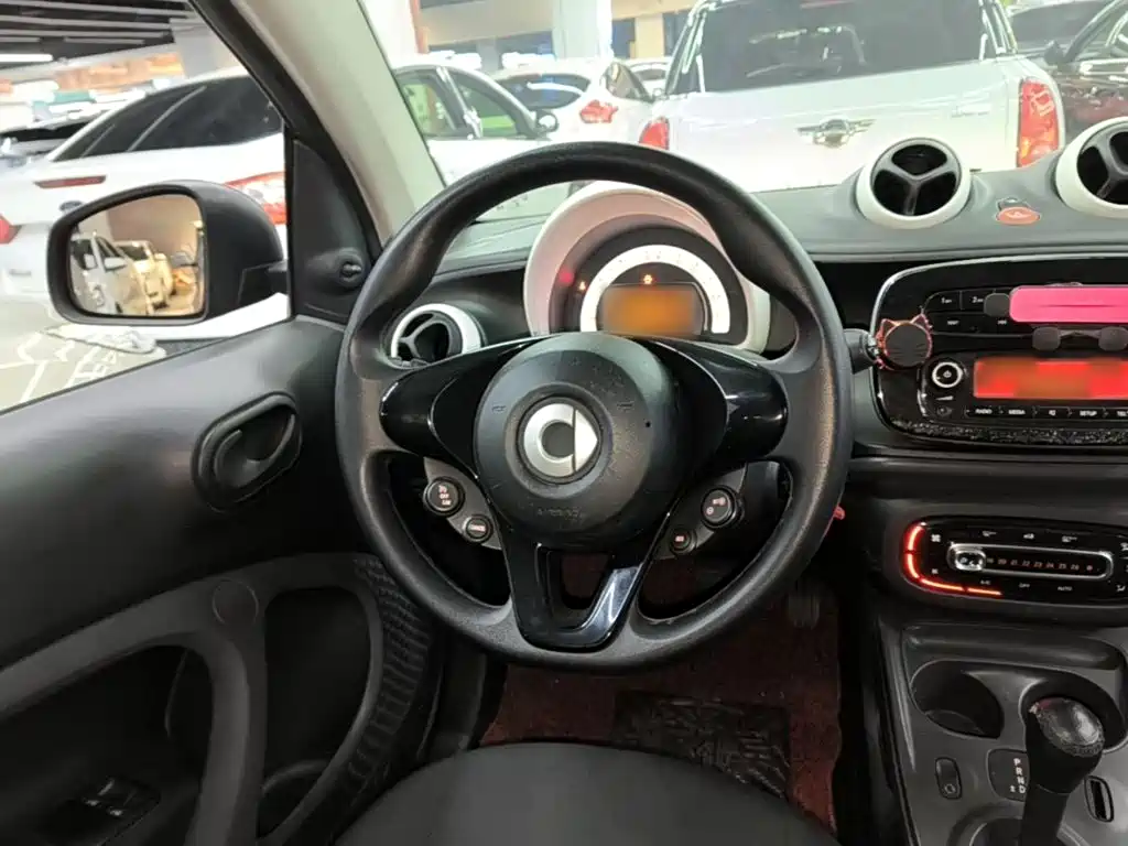 smart Smart Fortwo — миниатюра 11