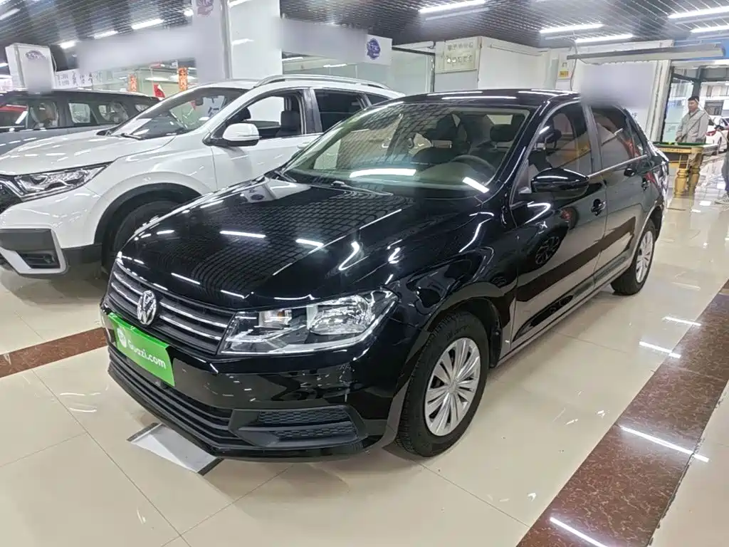 Volkswagen Santana — миниатюра 2