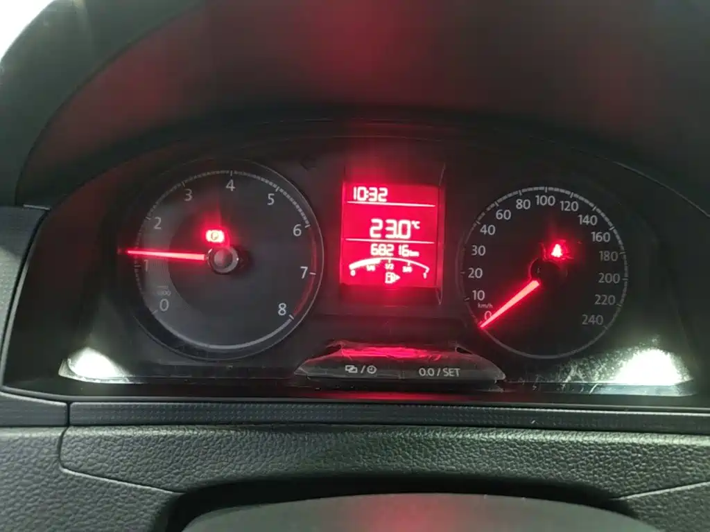 Volkswagen Santana — миниатюра 12