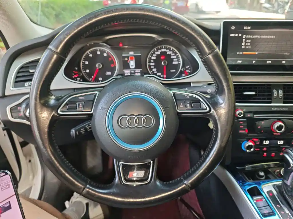 Audi A4L — миниатюра 11