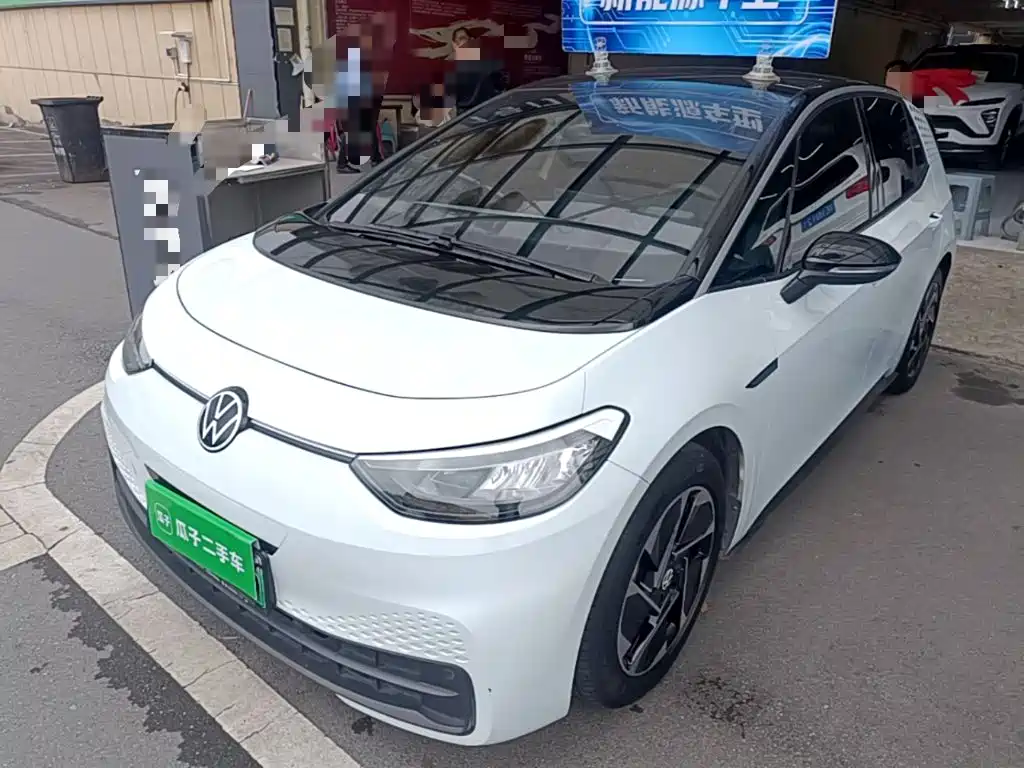 Volkswagen ID.3 — миниатюра 2