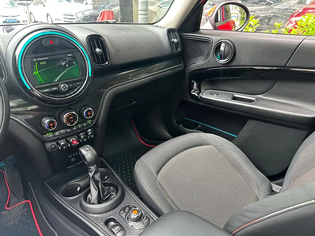 MINI Mini Countryman — миниатюра 7