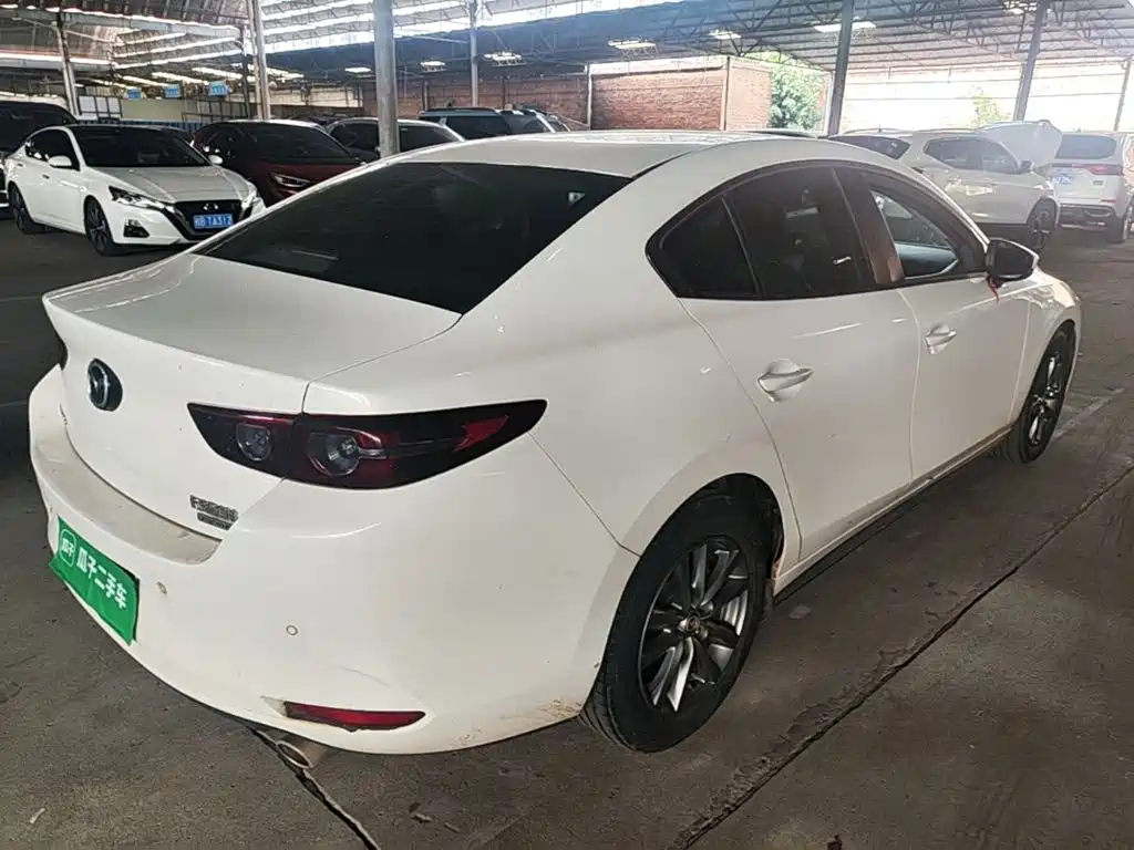 Mazda 3 Axela — миниатюра 7