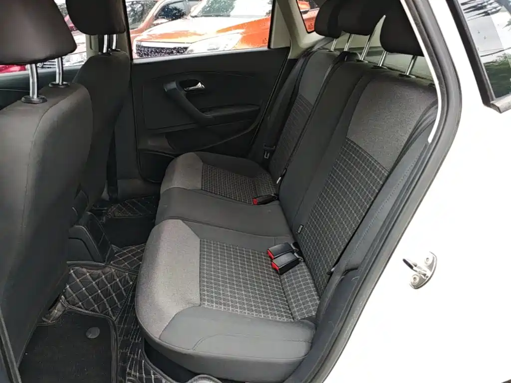 Volkswagen Polo — миниатюра 17