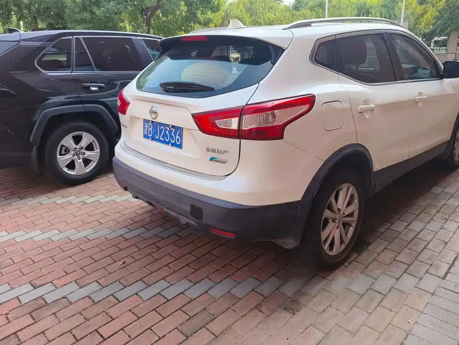 Nissan Qashqai — миниатюра 3