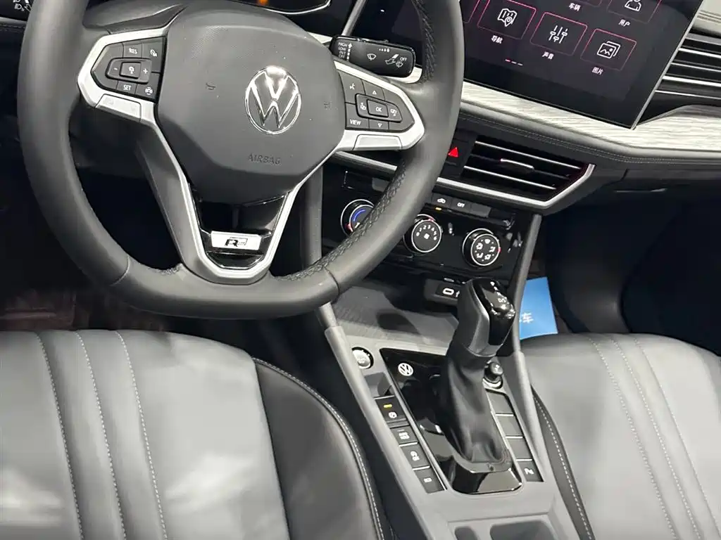 Volkswagen Sagitar — миниатюра 22
