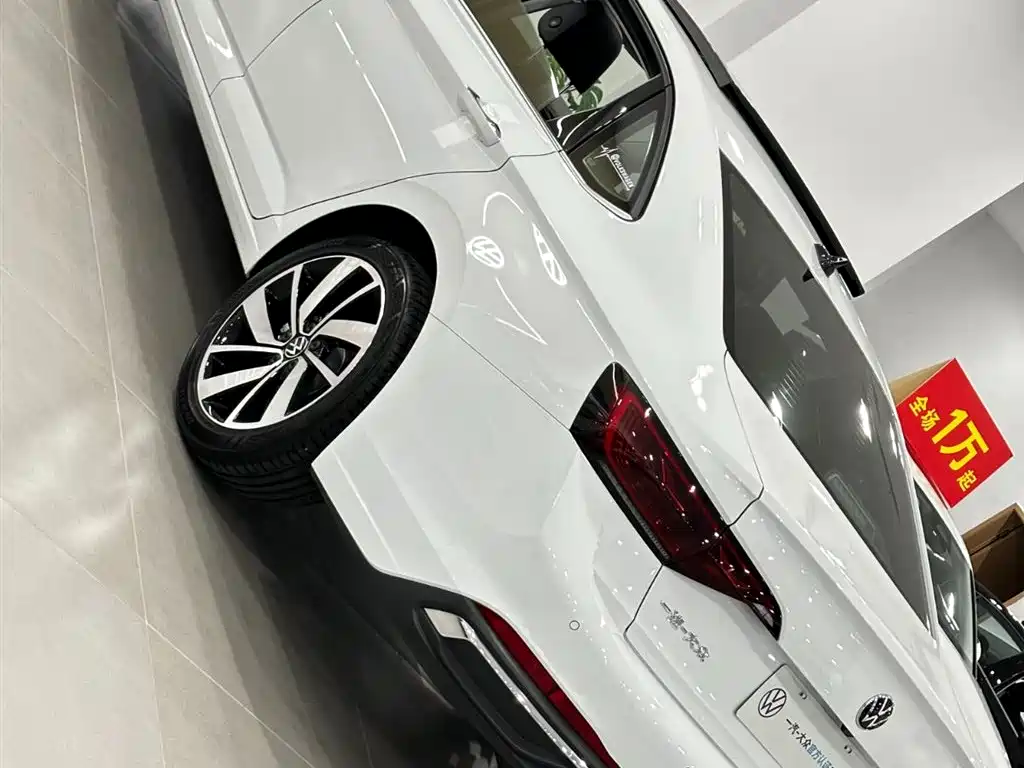 Volkswagen Sagitar — миниатюра 23