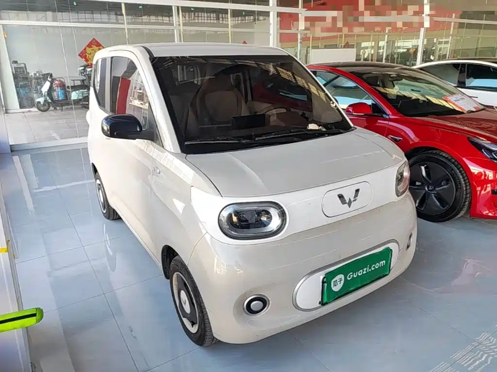 Wuling MINIEV — миниатюра 4