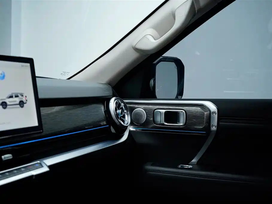 TANK TANK 400 NEW ENERGY