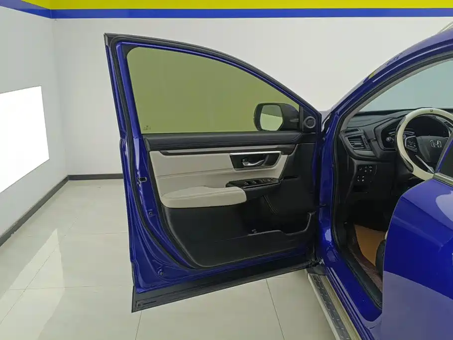 Honda CR-V PHEV — миниатюра 7