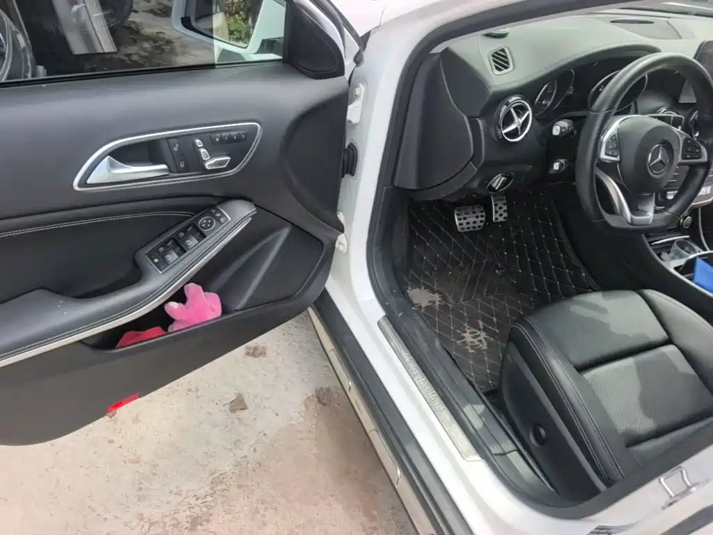 Mercedes-Benz GLA — миниатюра 16
