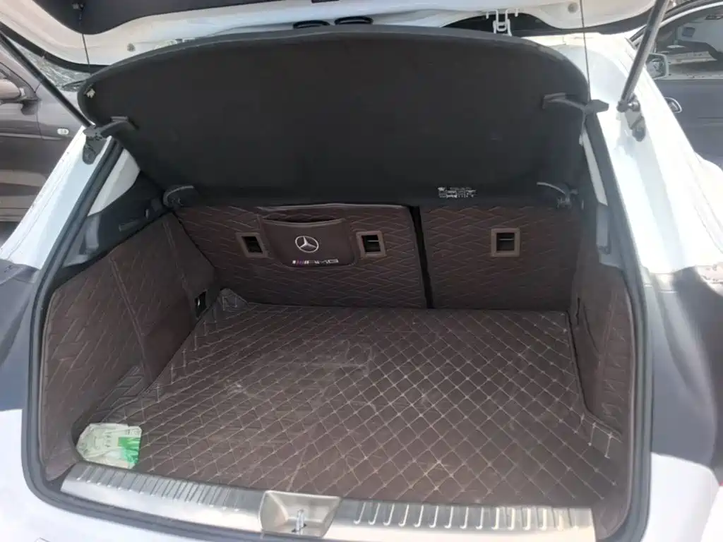 Mercedes-Benz GLA — миниатюра 19