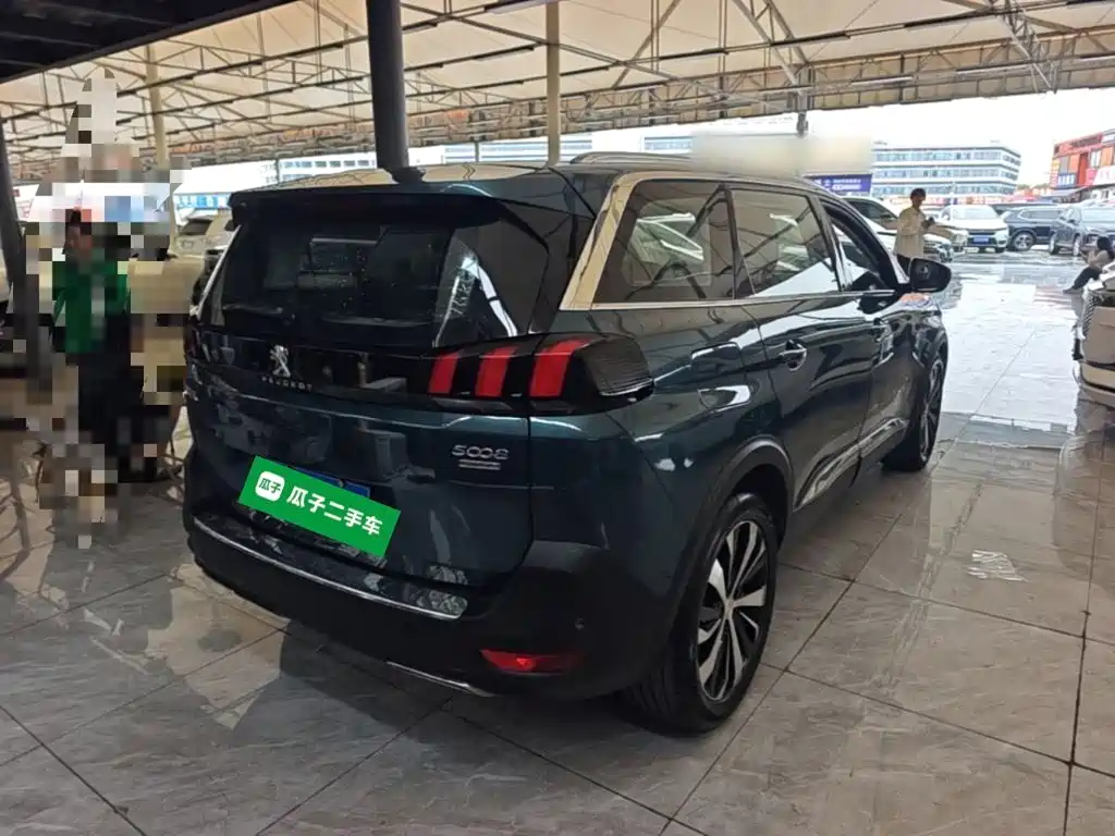 Peugeot 5008 — миниатюра 7