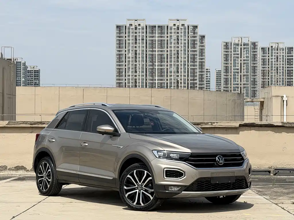 Volkswagen T-Roc — миниатюра 3