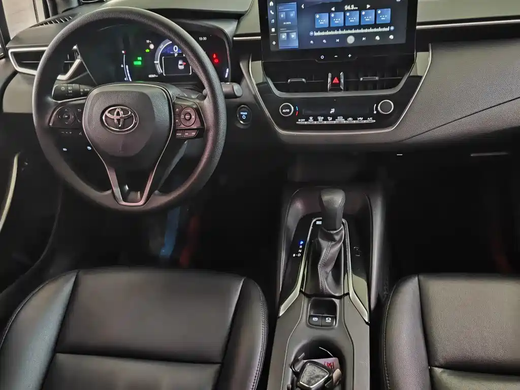 Toyota Corolla — миниатюра 5