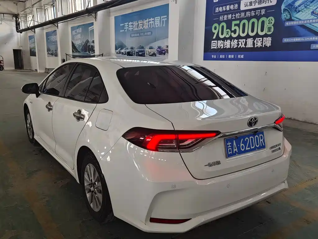Toyota Corolla — миниатюра 9