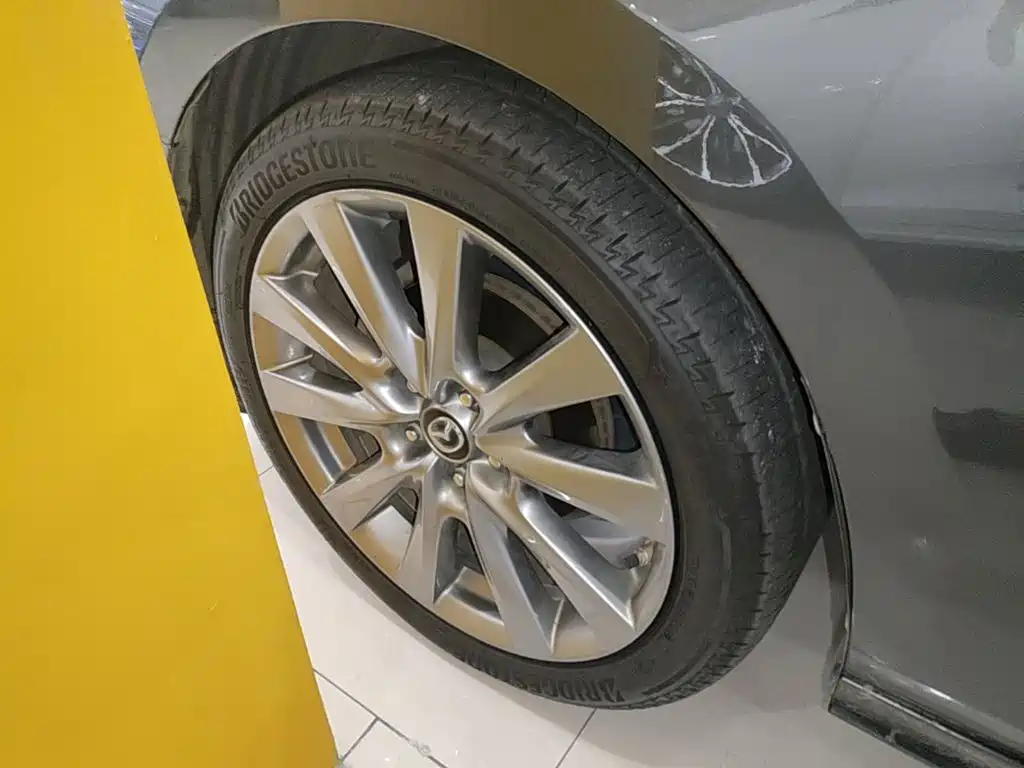 Mazda 3 Axela — миниатюра 23