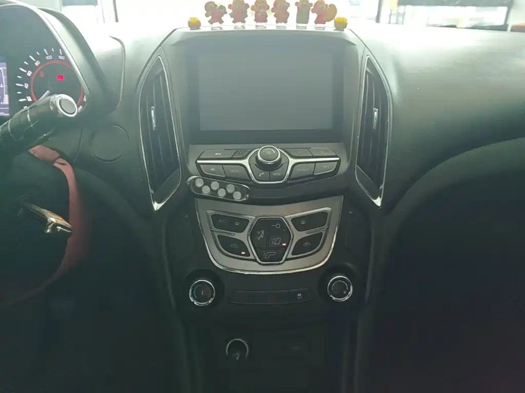Chery Arrizo 5 — миниатюра 13