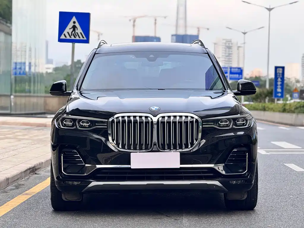 BMW X7 2019 xDrive40i Lead Luxury