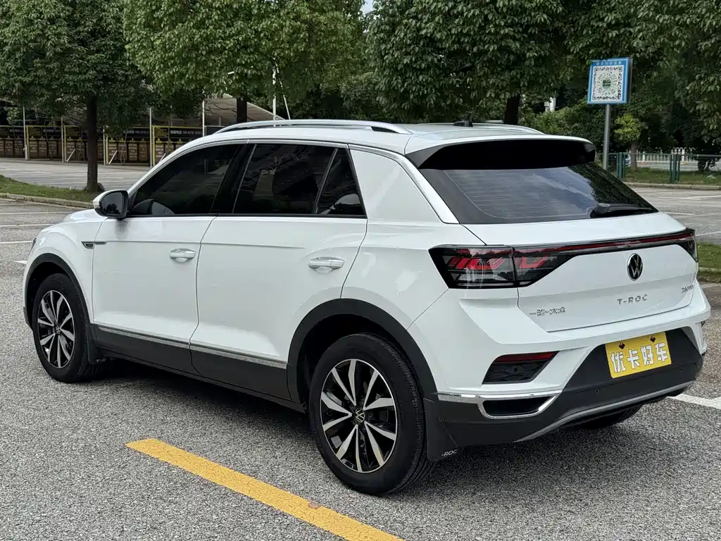 Volkswagen T-Roc — миниатюра 15