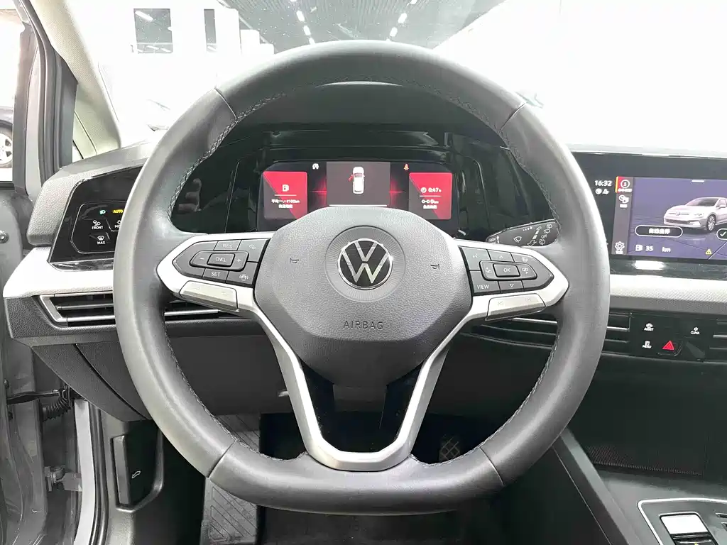 Volkswagen Golf 2021 280TSI DSG Pro