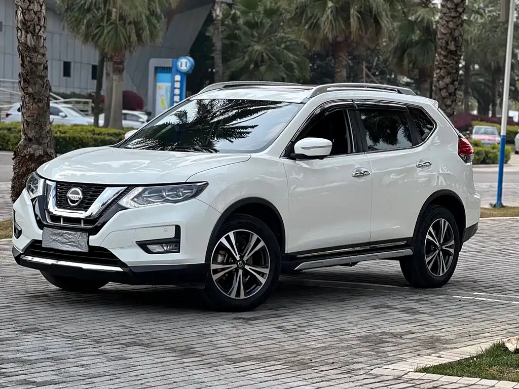 NISSAN QIJUN