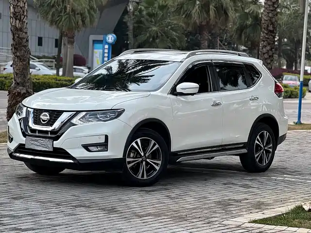NISSAN QIJUN 2021