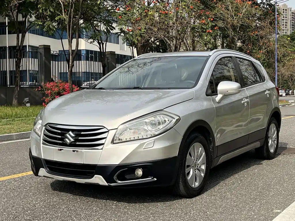 Suzuki S-Cross 2016