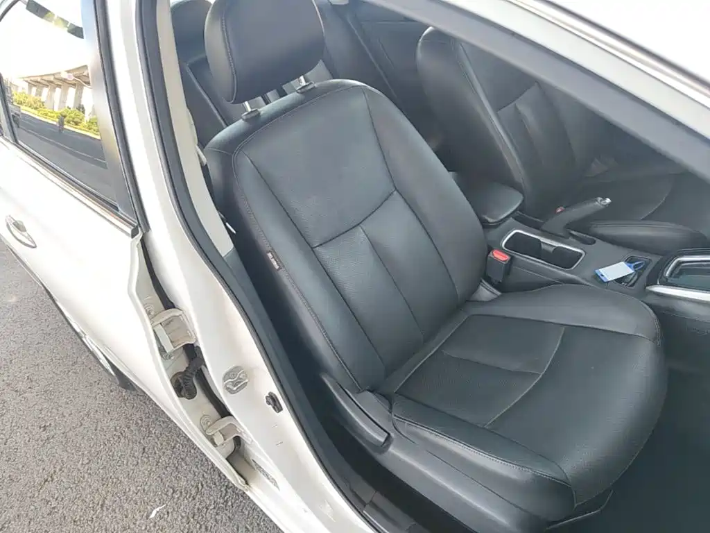 Nissan Sylphy — миниатюра 25