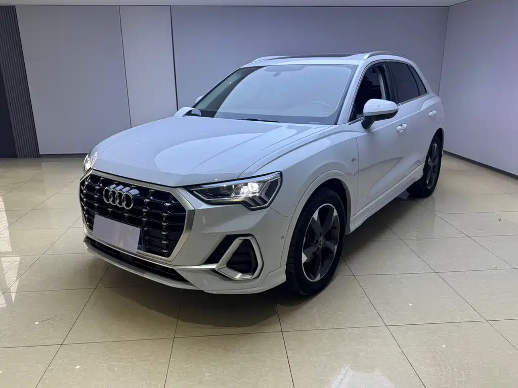 Audi Q3 2022
