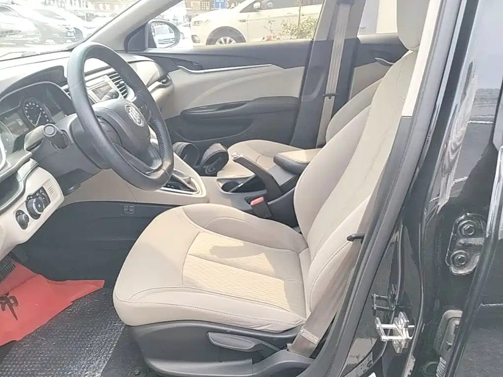 Buick Excelle — миниатюра 15