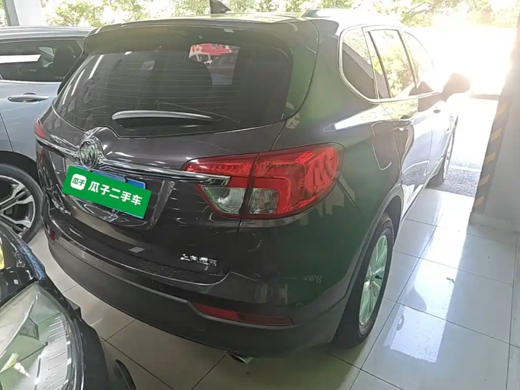 Buick Envision Plus — миниатюра 7