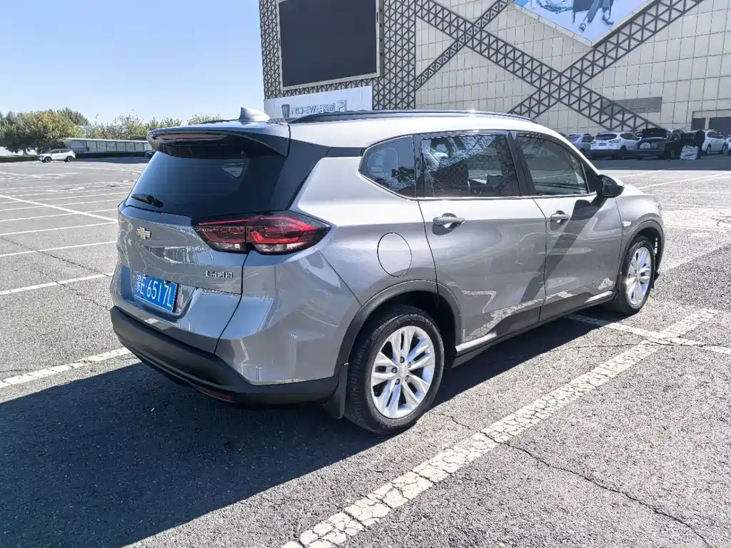 Chevrolet Volando — миниатюра 17