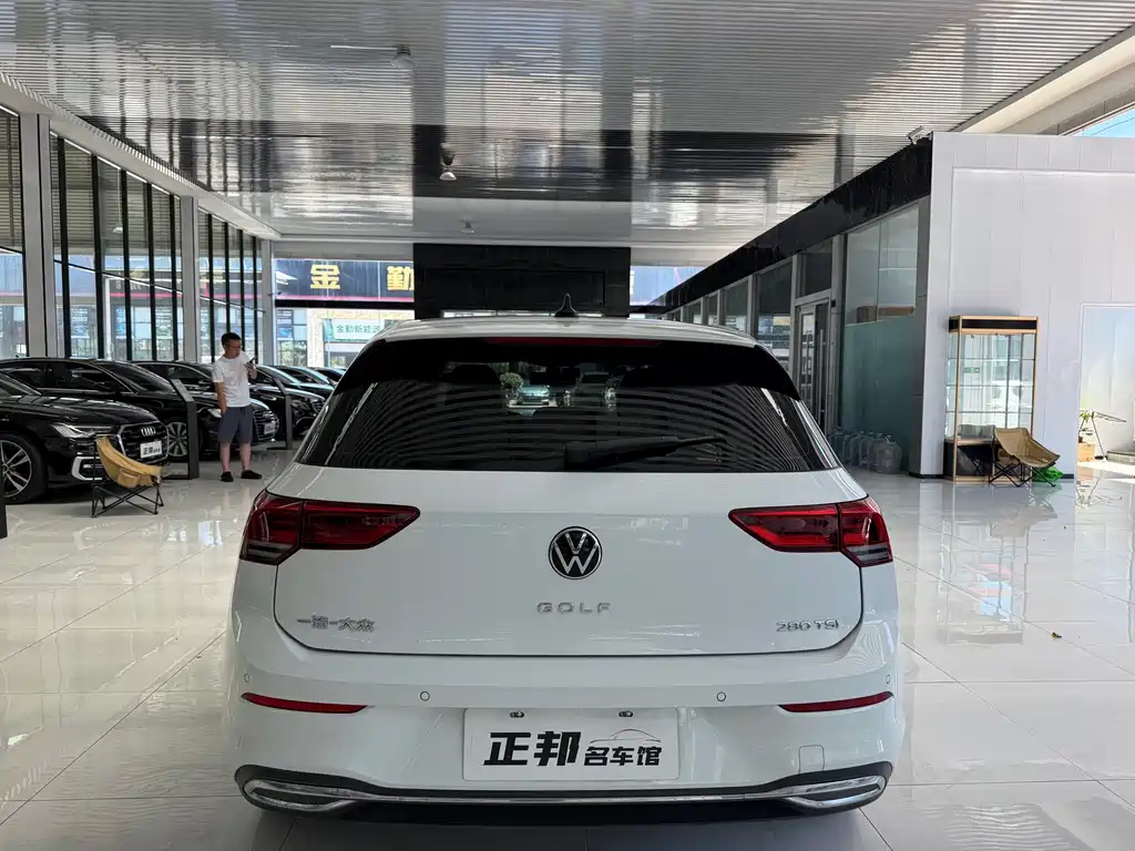 Volkswagen Golf — миниатюра 4