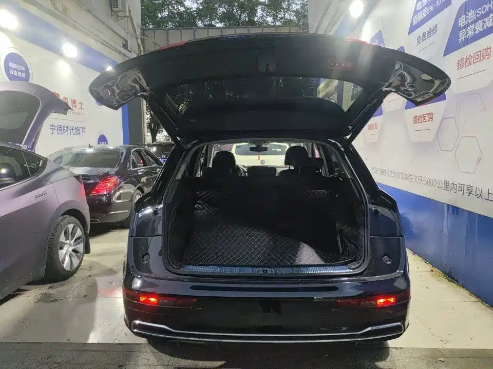 Audi Q5L — миниатюра 8
